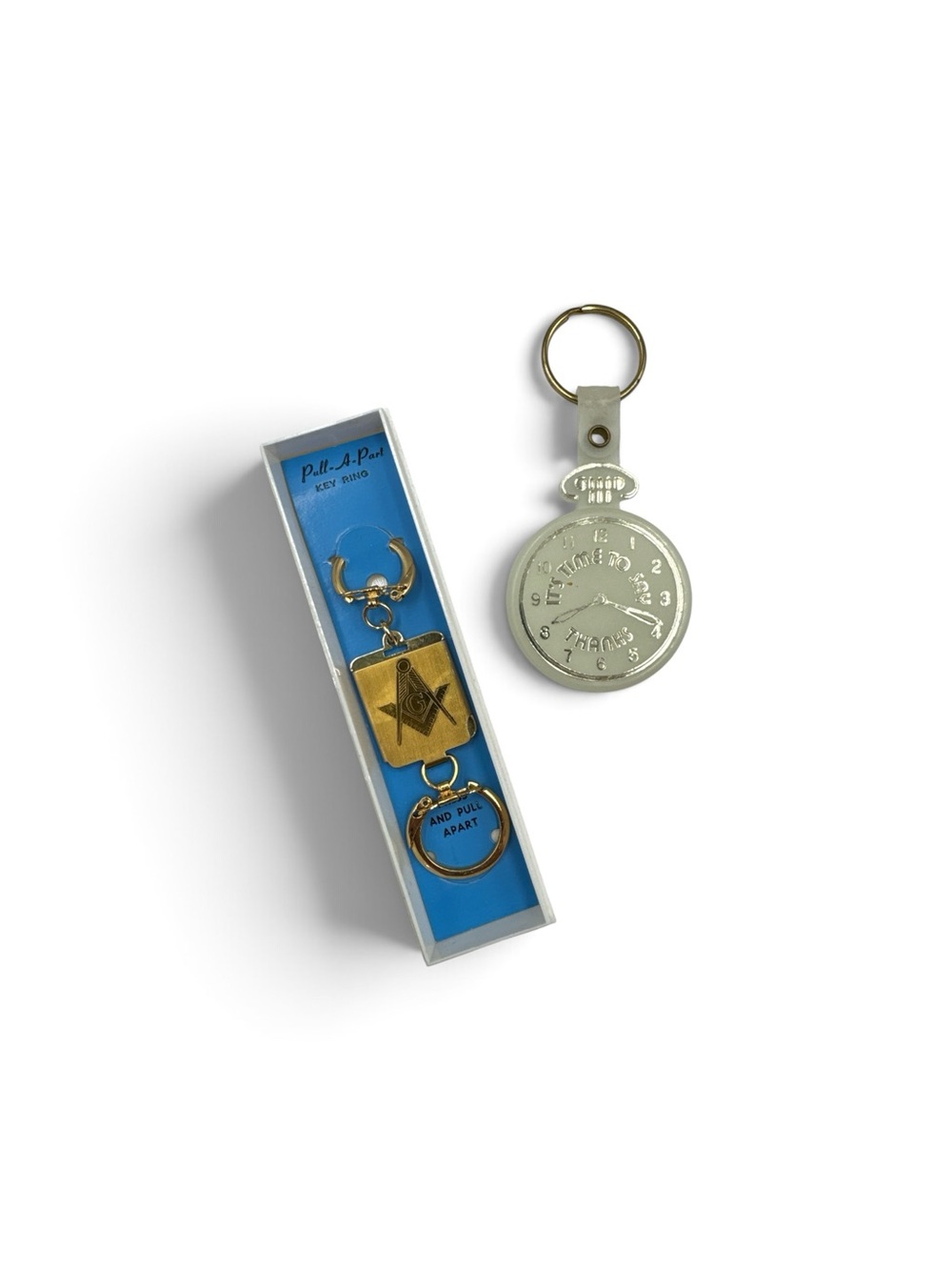 Vintage 1960s Freemason Masonic Pull-A-Part Key Ring Keychain Set
